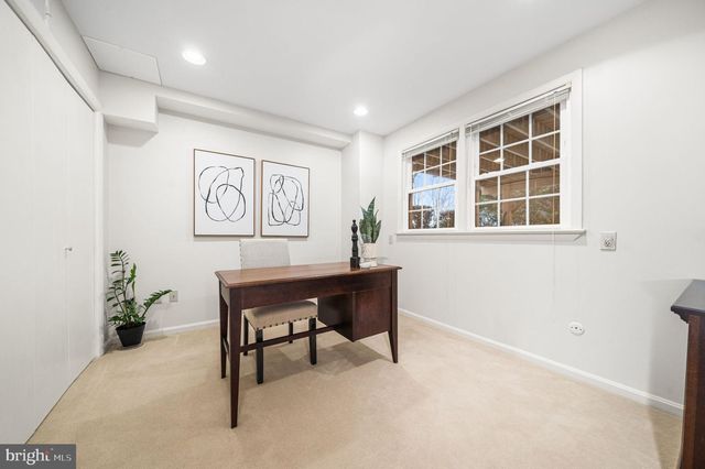 4201 WYNNWOOD DR, Annandale, VA 22003