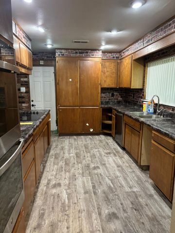 7080 Dolan Way, Citrus Heights, CA 95621