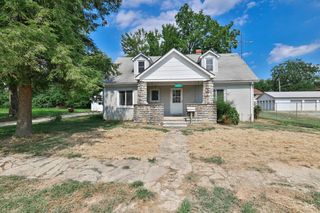 221 S Vine Street, Blanchester, OH 45107