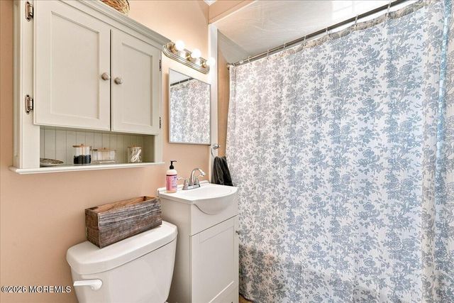 22 Barker Avenue, Shrewsbury Twp, NJ 07724