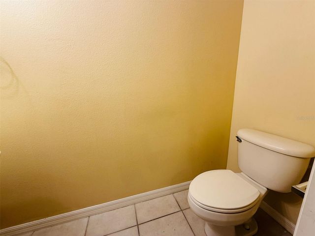 8533 TRAIL WIND DRIVE, Tampa, FL 33647