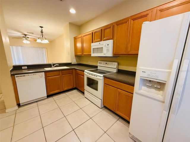 8533 TRAIL WIND DRIVE, Tampa, FL 33647