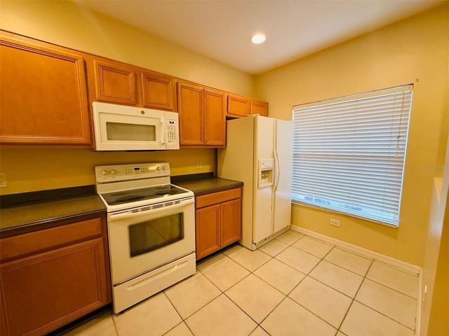 8533 TRAIL WIND DRIVE, Tampa, FL 33647