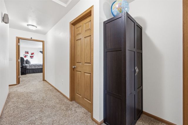 2628 Pinto Ln, Iowa City, IA 52240