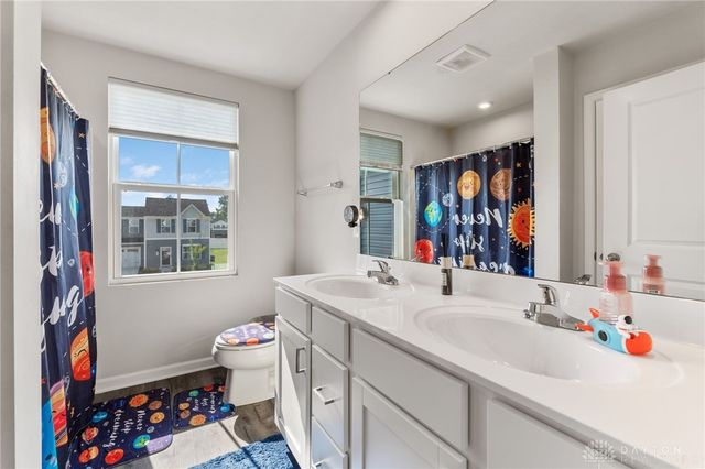 172 Skyway Drive, Springfield, OH 45505