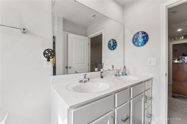 172 Skyway Drive, Springfield, OH 45505