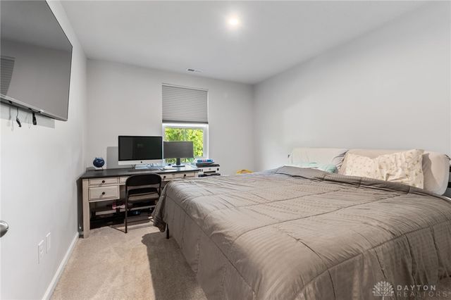 172 Skyway Drive, Springfield, OH 45505