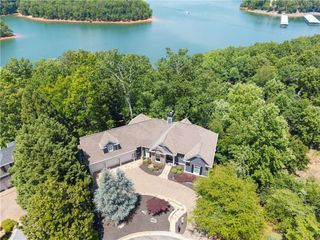 3546 Lake Breeze Lane, Gainesville, GA 30506