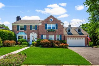 17 Byron Lane, Larchmont, NY 10538