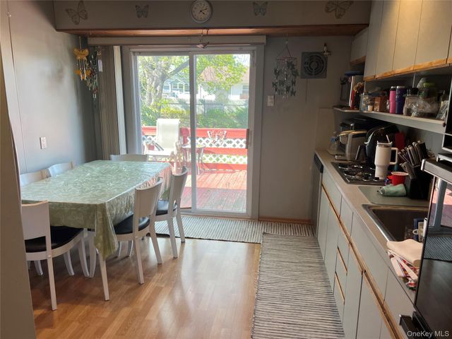 65 Thoreau Road, North Babylon, NY 11703