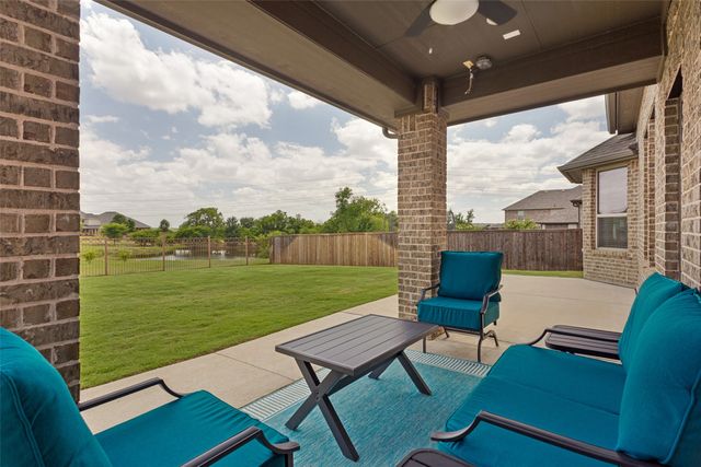 6413 Dolan Falls Drive, Northlake, TX 76226