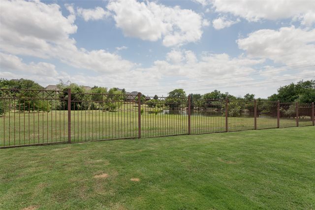 6413 Dolan Falls Drive, Northlake, TX 76226