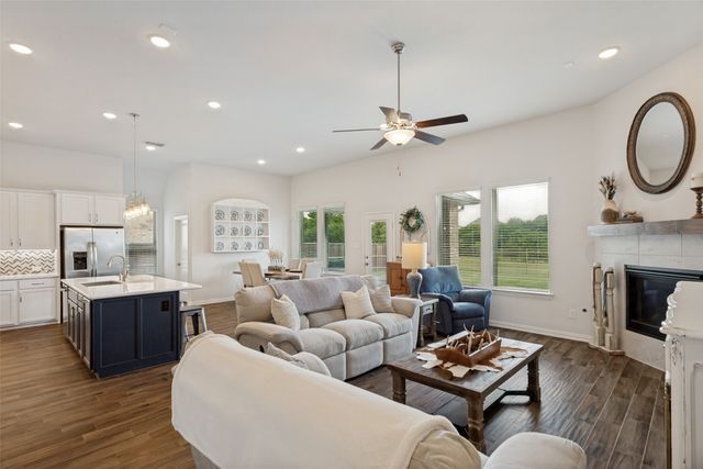 6413 Dolan Falls Drive, Northlake, TX 76226