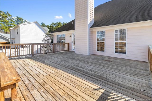 112 Woodland Court, Raeford, NC 28376