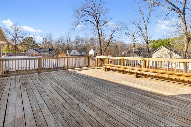 112 Woodland Court, Raeford, NC 28376