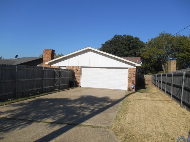 10371 White Elm Road, Dallas, TX 75243