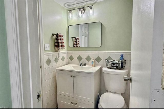 1411 Olivewood CT, Virginia Beach, VA 23464