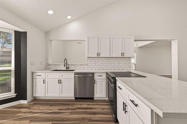 2915 Whispering Springs Dr, Spring, TX 77373