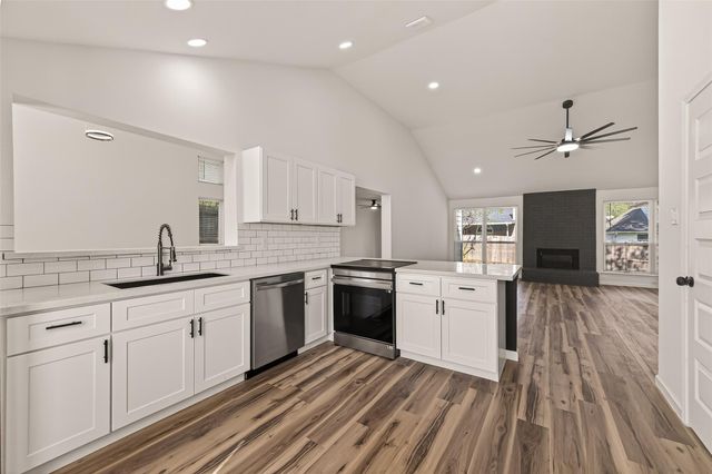 2915 Whispering Springs Dr, Spring, TX 77373