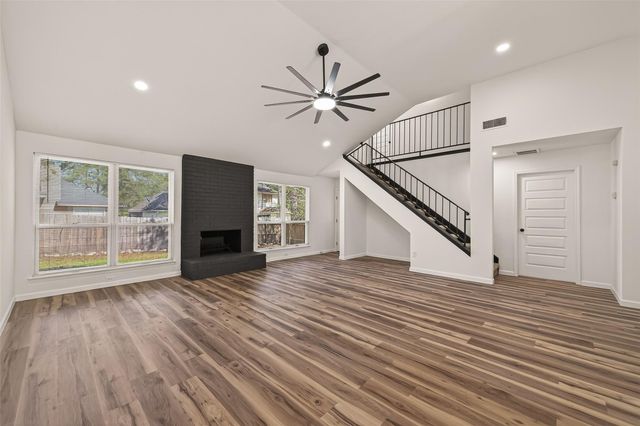 2915 Whispering Springs Dr, Spring, TX 77373