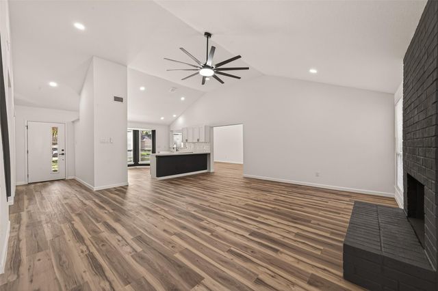 2915 Whispering Springs Dr, Spring, TX 77373