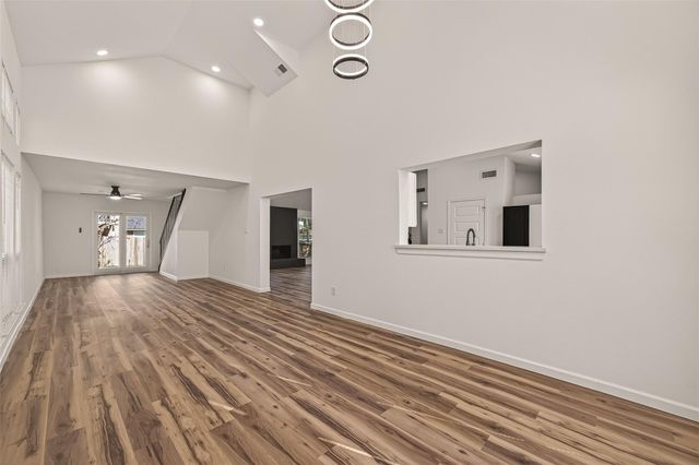 2915 Whispering Springs Dr, Spring, TX 77373