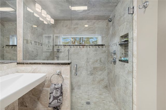 970 Pippin Orchard Road, Cranston, RI 02921