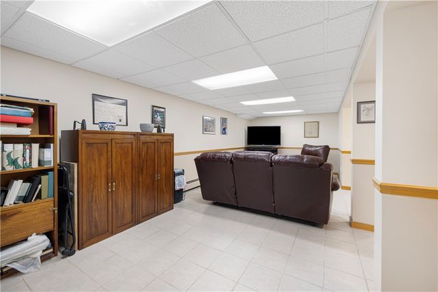 970 Pippin Orchard Road, Cranston, RI 02921