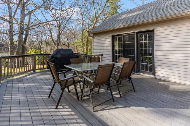 970 Pippin Orchard Road, Cranston, RI 02921
