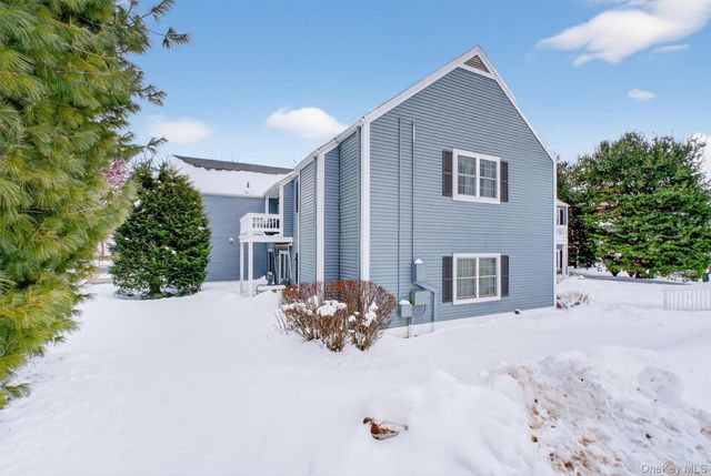 700 Commons Way E, Fishkill, NY 12524