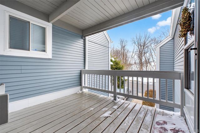 700 Commons Way E, Fishkill, NY 12524