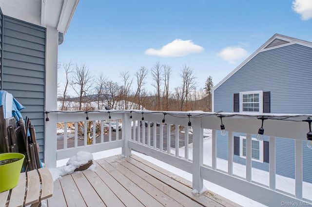 700 Commons Way E, Fishkill, NY 12524