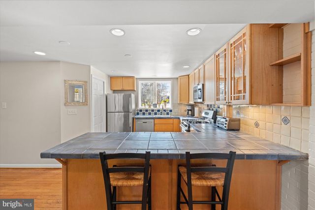 1024 CROTON DR, Alexandria, VA 22308