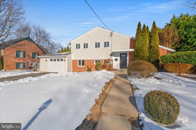 1024 CROTON DR, Alexandria, VA 22308