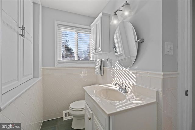 1024 CROTON DR, Alexandria, VA 22308