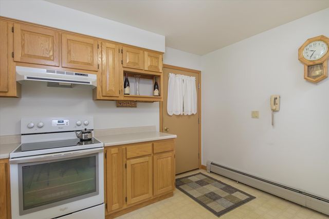 31 Northfield Drive, Springfield, VT 05150