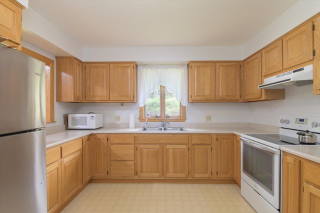 31 Northfield Drive, Springfield, VT 05150
