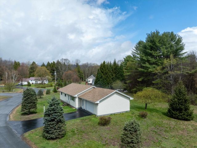 31 Northfield Drive, Springfield, VT 05150