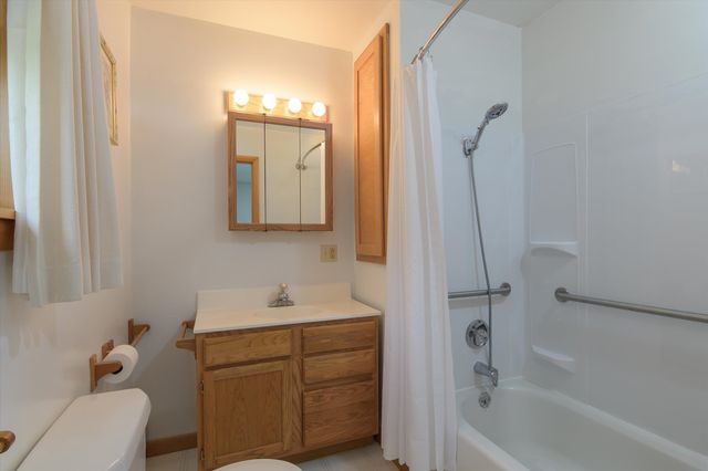 31 Northfield Drive, Springfield, VT 05150