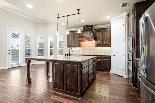 2832 Earl Drive, Trophy Club, TX 76262