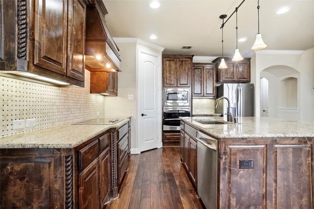 2832 Earl Drive, Trophy Club, TX 76262