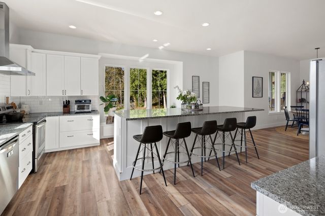 15403 127th Avenue SE, Snohomish, WA 98290