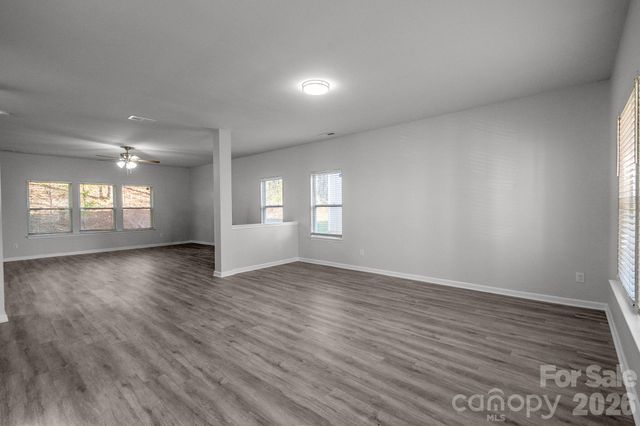 3308 Lemongrass Lane, Charlotte, NC 28214