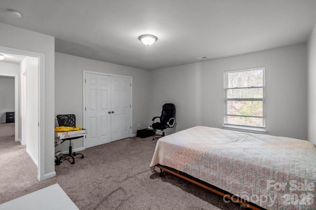 3308 Lemongrass Lane, Charlotte, NC 28214