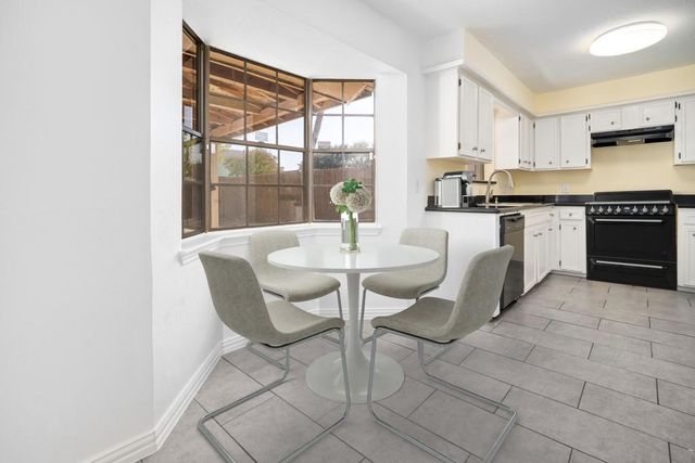 3707 Pine Cone Trail, Pasadena, TX 77505