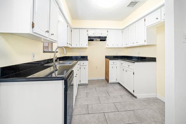 3707 Pine Cone Trail, Pasadena, TX 77505