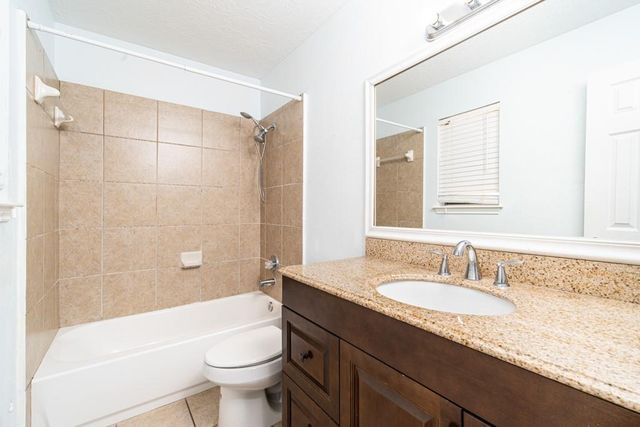 3707 Pine Cone Trail, Pasadena, TX 77505