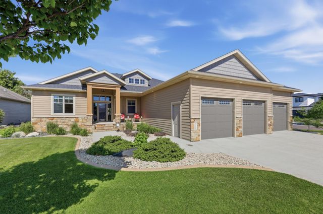 4186 Furnberg Place S, Fargo, ND 58104