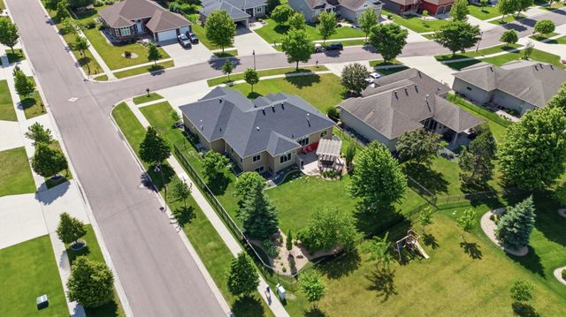 4186 Furnberg Place S, Fargo, ND 58104