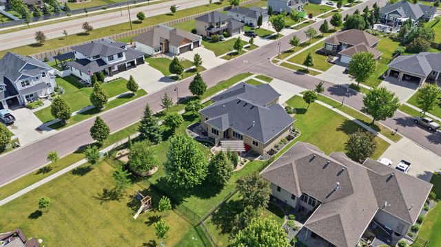 4186 Furnberg Place S, Fargo, ND 58104